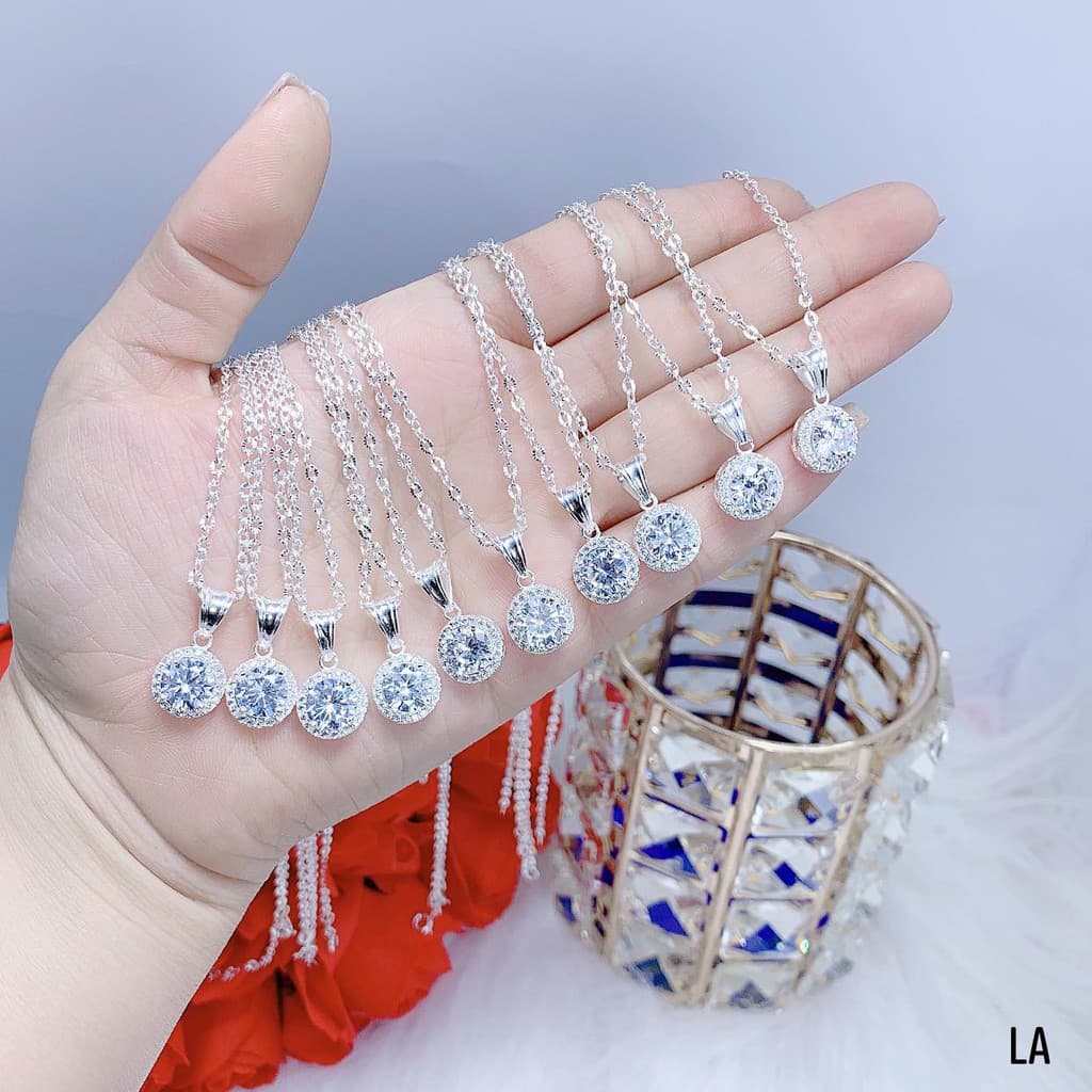 Dây hoa phay bạc cao cấp và mặt đá tròn sáng đẹp
