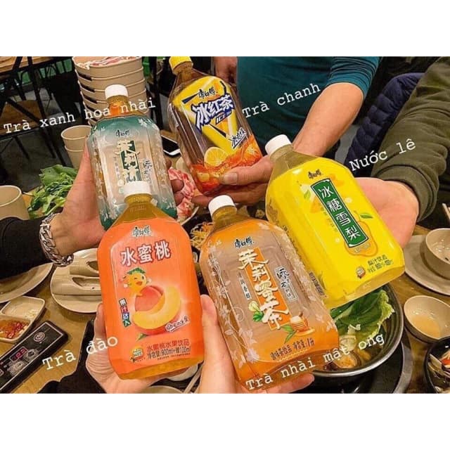 1 chai nước ép Lê Đào Trà Nhài Mật Ong Trà Chanh Nho nội địa ( 1 lít)