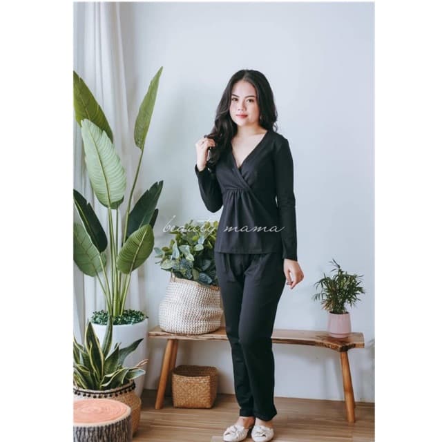 ĐỒ BỘ SAU SINH COTTON VẠT CHÉO CHO CON TI QUẦN CÓ CHUN CHỈNH