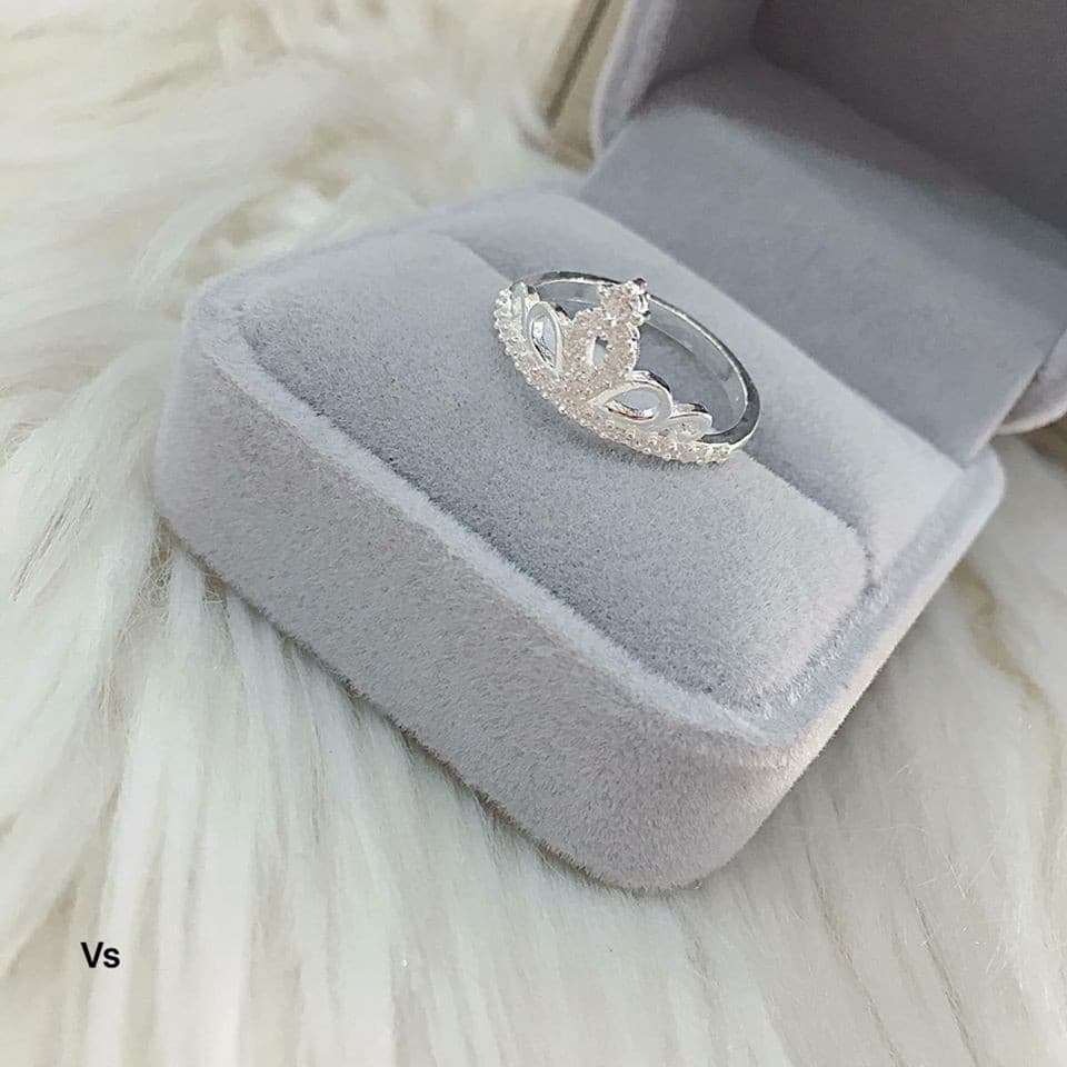 Sale nhẫn vương miện cho nữ bạc ta giá hít