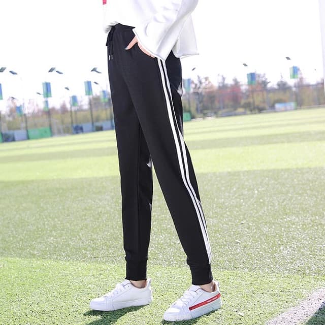 Quần jogger nữ quần 2 sọc bo mã DC TB