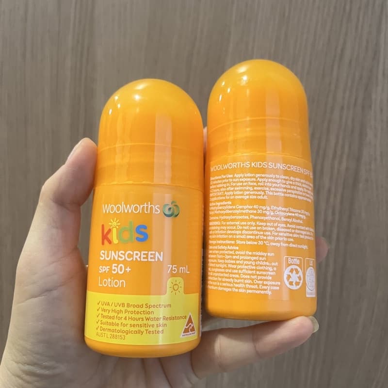 KEM CHỐNG NẮNG TRẺ EM DẠNG LĂN WOOLWORTHS KIDS SUNCREEN SPF 50+ 75ml