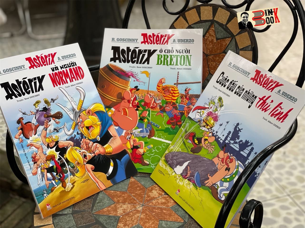 COMBO 3 CUỐN In màu toàn bộ ASTERIX Asterix và người Normand Asterix ở chỗ người Breton và Cuộc đấu của những thủ lĩnh René Gossiny và Albert Uderzo NXB Kim Đồng Bìa mềm