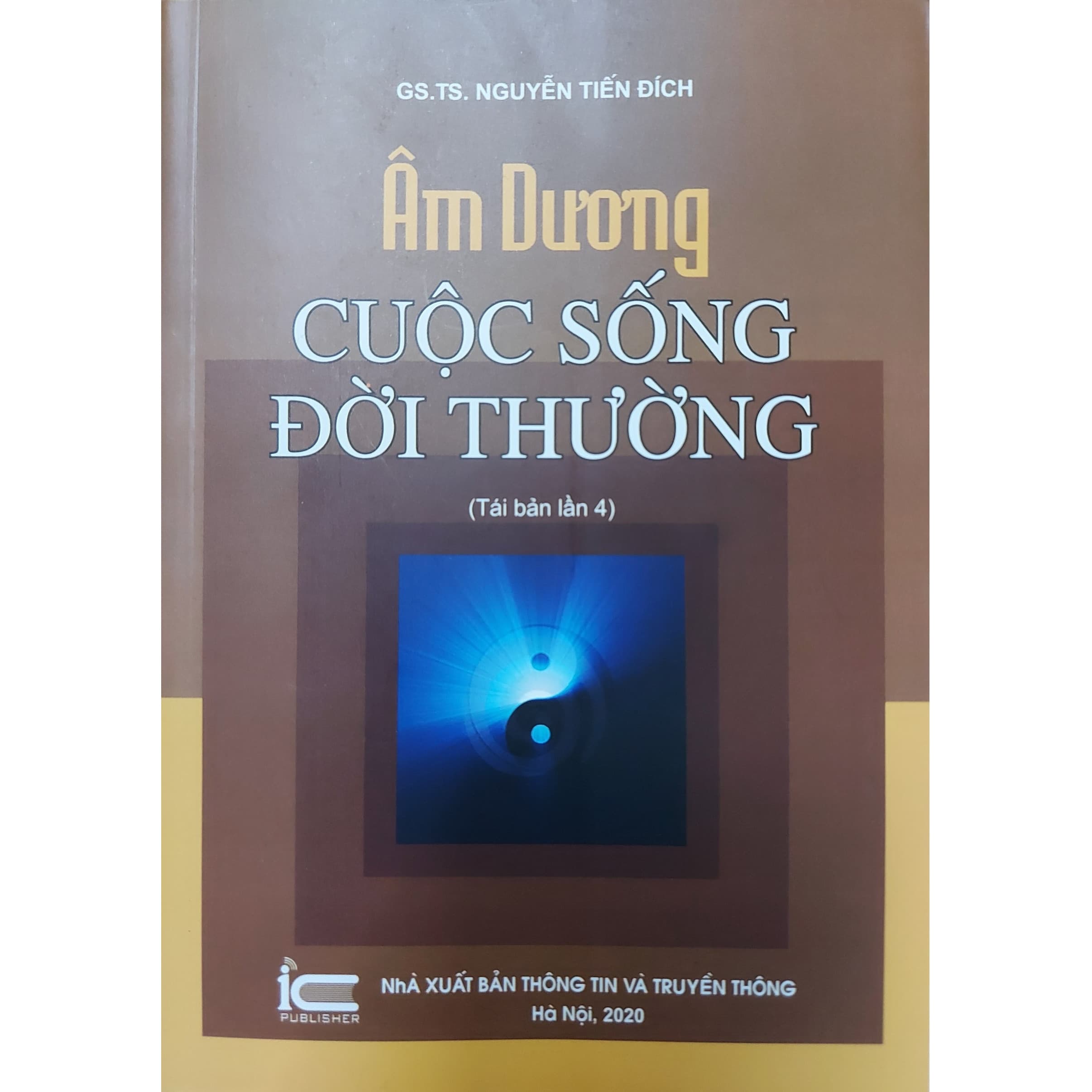 Âm dương cuộc sống đời thường tái bản lần 4
