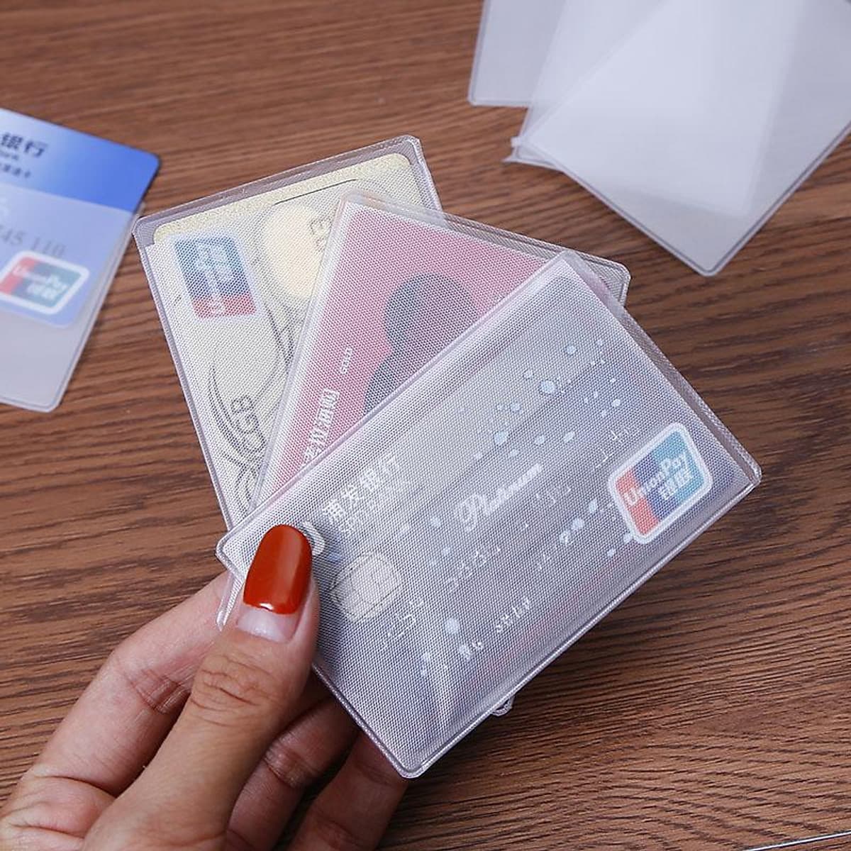 Combo 5 Túi Vi Đựng Bao Vê Chông Xươc The ATM Card Visit CMND Driver License Băng Lai Xe Trong Suốt Loại 1 MINIIN 5 chiếc