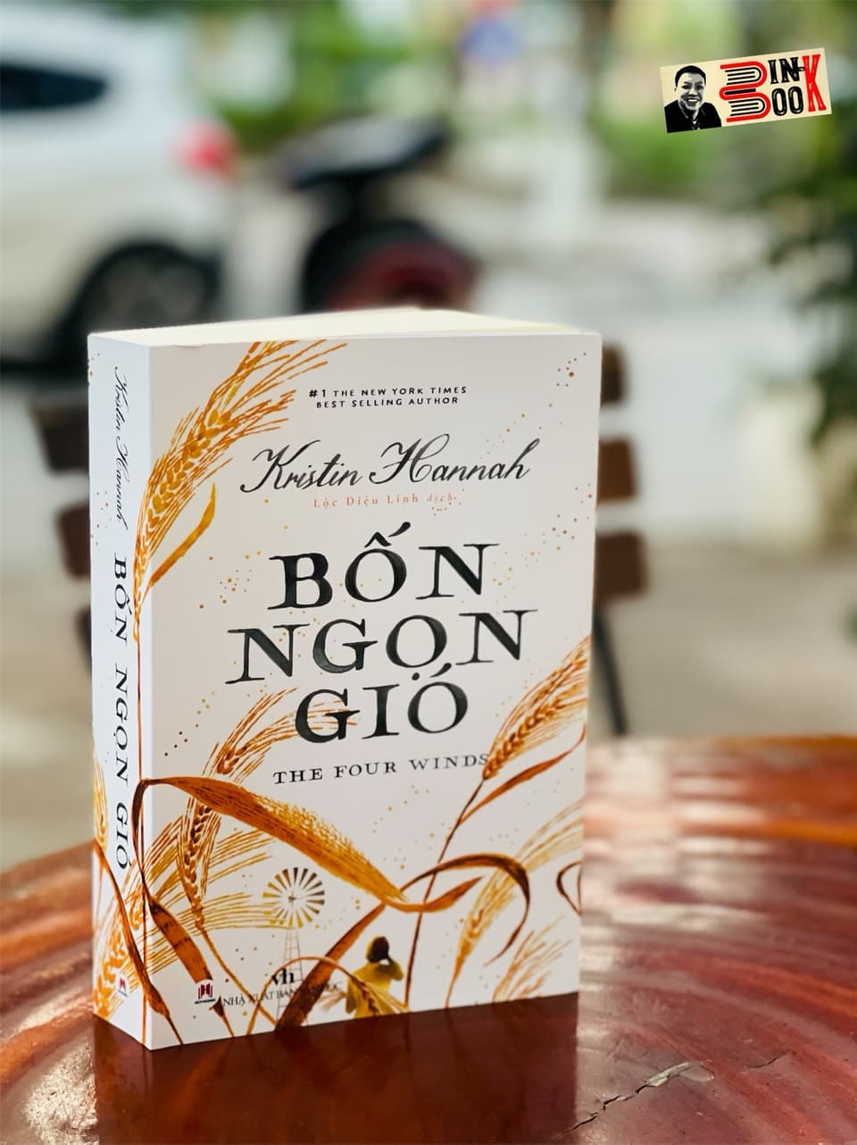 1 The York Times Bestselling Author BỐN NGỌN GIÓ Từ tác giả Kristin Hannah của Sơn Ca Vẫn Hót Lộc Diệu Linh dịch Huy Hoang Books