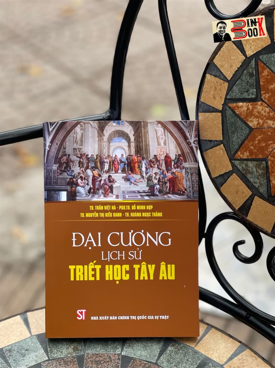 ĐẠI CƯƠNG LỊCH SỬ TRIẾT HỌC TÂY ÂU Nhiều tác giả NXB Chính trị Quốc gia sự thật bià mềm