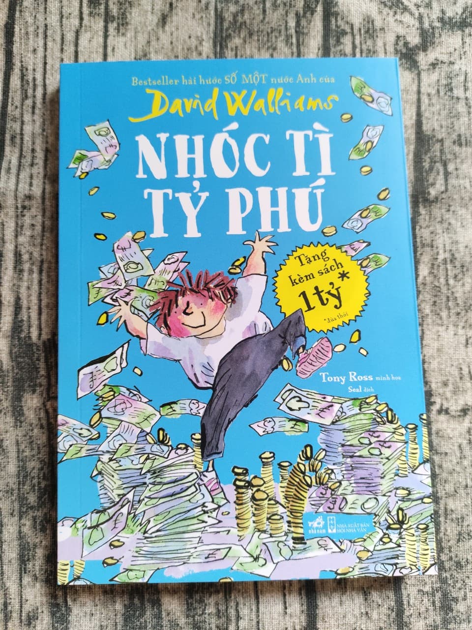 Nhóc Tì Tỷ Phú