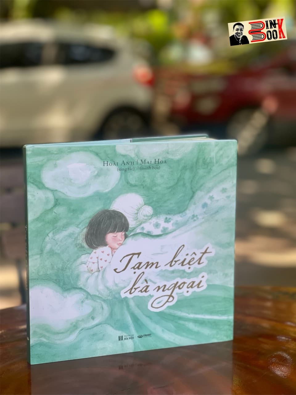 Bìa cứng có áo TẠM BIỆT BÀ NGOẠI Phạm Thị Hoài Anh Crabit Kidbooks