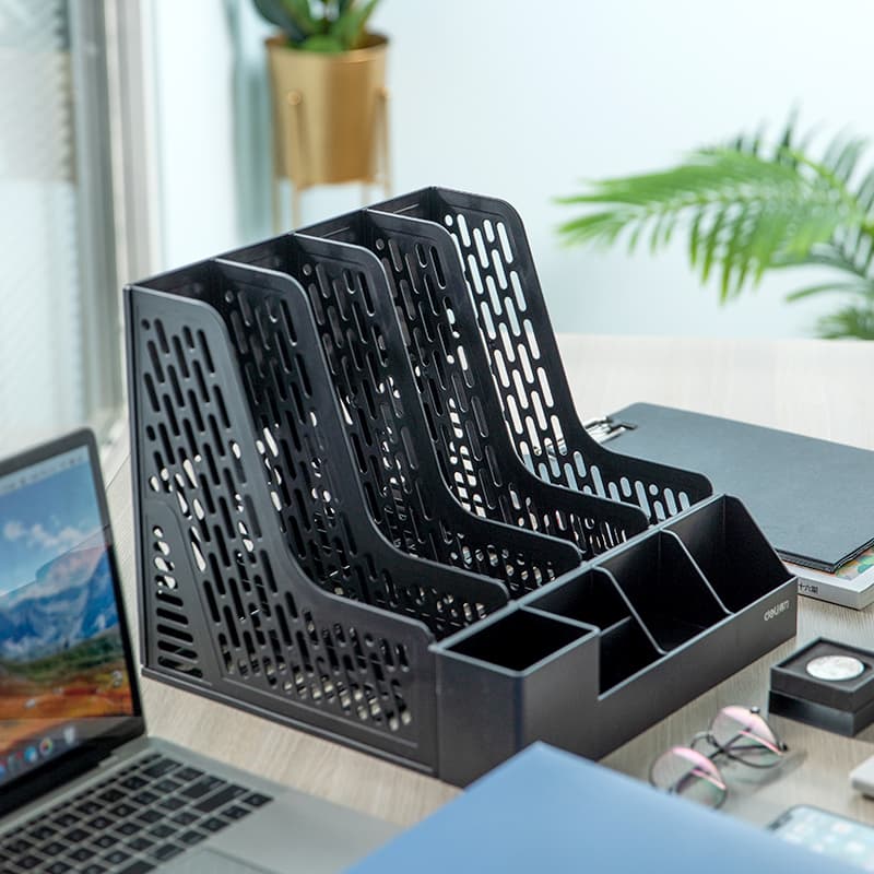 Set giá tài liệu 4 ngăn kèm hộp bút Deli Xanh Dương Xám Đen 78981 Đen