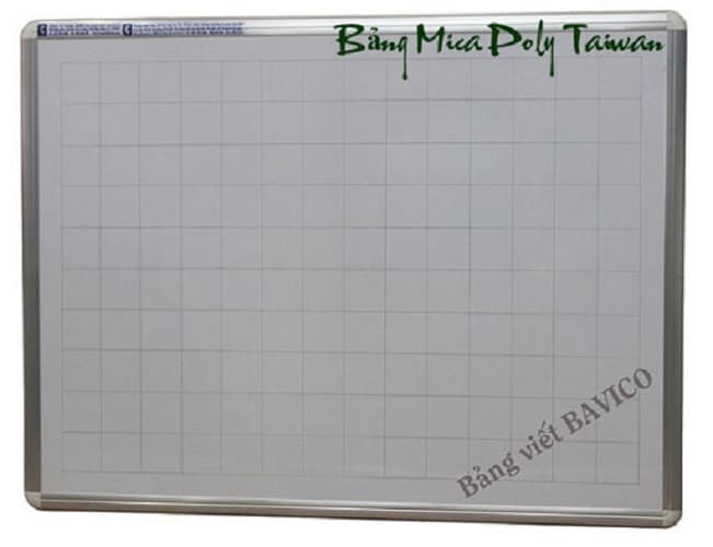 Bảng mica trắng treo tường 80x100cm có kẻ ô ly