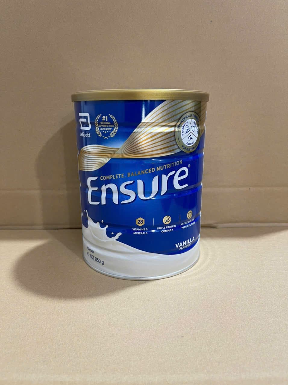 Sữa Ensure Úc cung cấp dinh dưỡng giúp hồi phục sức khỏe cho người suy dinh dưỡng ốm yếu người già 1 hộp