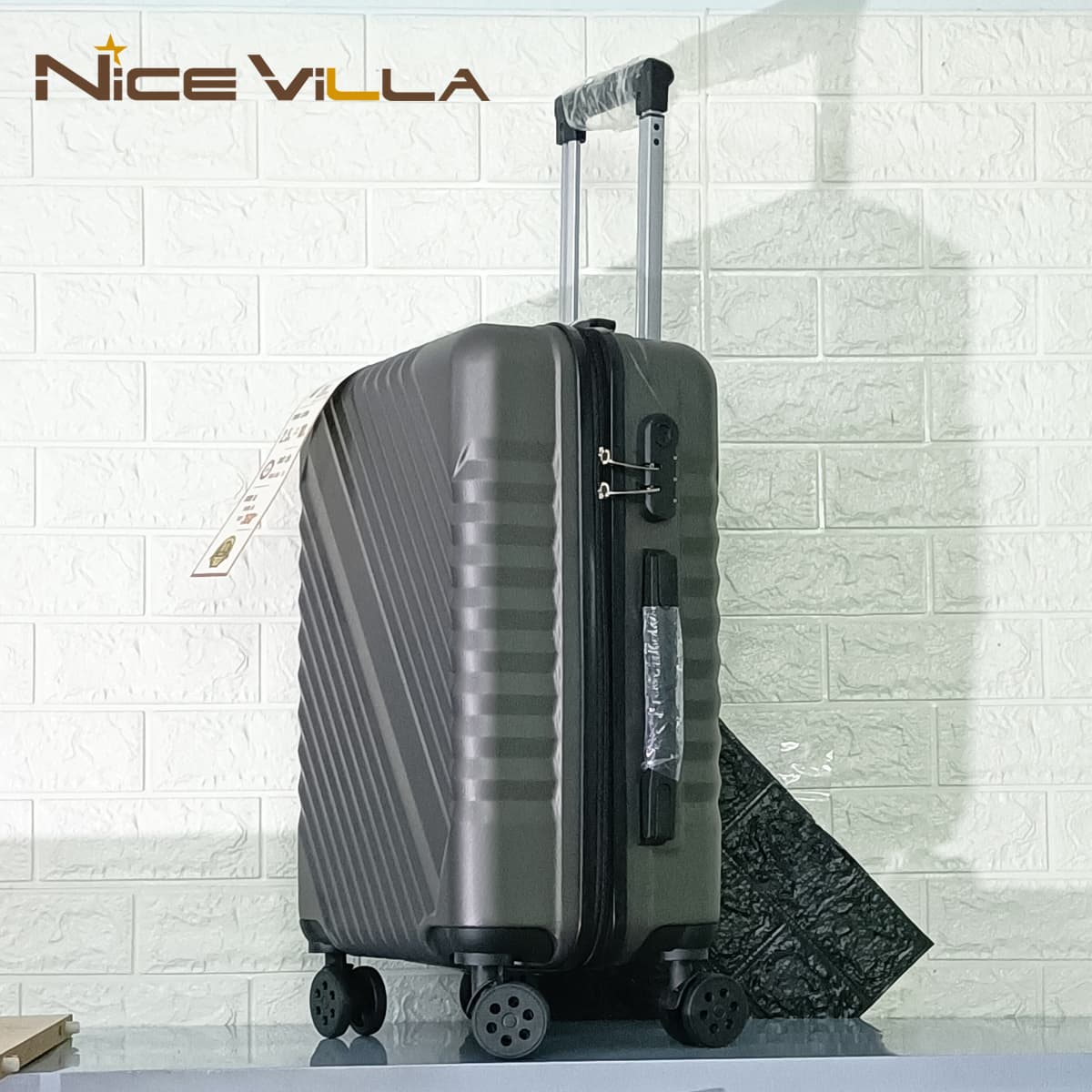 Vali Kéo Thời Trang NiceVilla Size 20inch &24 Inch &28inch Size 24 inch Xám Đen