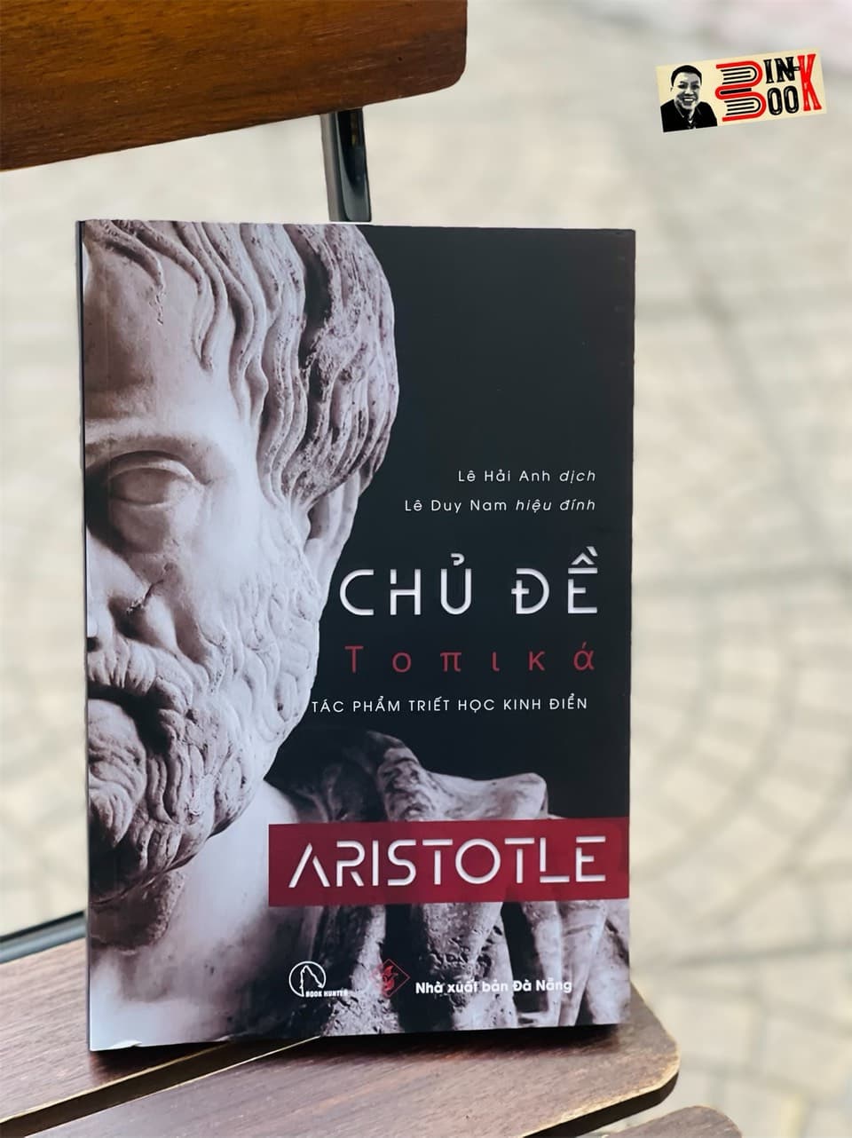 Bìa mềm CHỦ ĐỀ Aristotle Lyceum Nxb Đà Nẵng